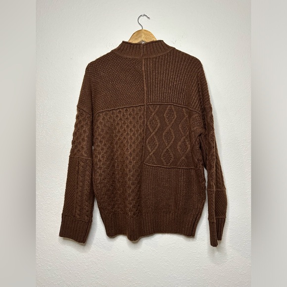 NWT American Eagle Brown Knitted Pullover Mock Neck Sweater Size Medium - Picture 3 of 6